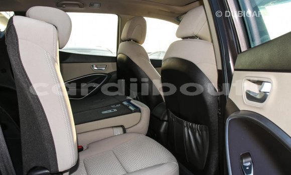 Buy Import Hyundai Santa Fe Brown Car in Import - Dubai in Ali Sabieh Region Buy Import Hyundai Santa Fe Brown Car in Import - Dubai in Ali Sabieh Region