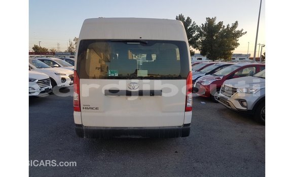 Buy Import Toyota Hiace White Car in Import - Dubai in Ali Sabieh Region Buy Import Toyota Hiace White Car in Import - Dubai in Ali Sabieh Region