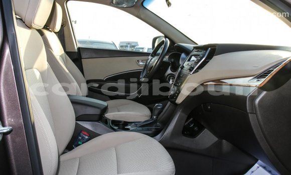 Buy Import Hyundai Santa Fe Brown Car in Import - Dubai in Ali Sabieh Region Buy Import Hyundai Santa Fe Brown Car in Import - Dubai in Ali Sabieh Region
