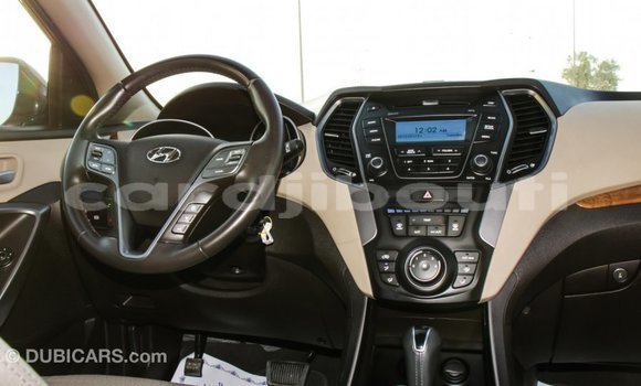 Buy Import Hyundai Santa Fe Brown Car in Import - Dubai in Ali Sabieh Region Buy Import Hyundai Santa Fe Brown Car in Import - Dubai in Ali Sabieh Region