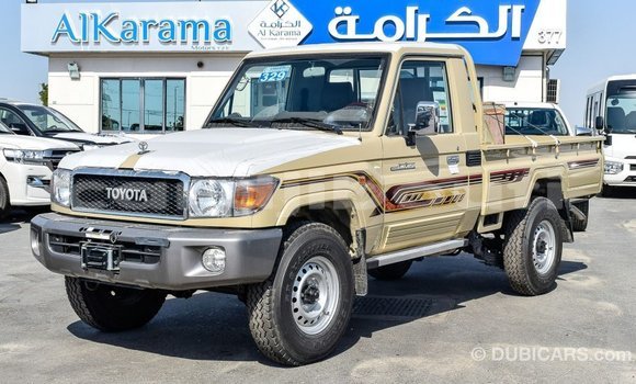 Buy Import Toyota Land Cruiser Beige Car in Import - Dubai in Ali Sabieh Region Buy Import Toyota Land Cruiser Beige Car in Import - Dubai in Ali Sabieh Region