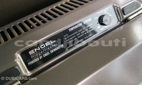 Acheter Import Voiture Toyota Coaster Blanc à Import - Dubai, Ali Sabieh Region Acheter Import Voiture Toyota Coaster Blanc à Import - Dubai, Ali Sabieh Region