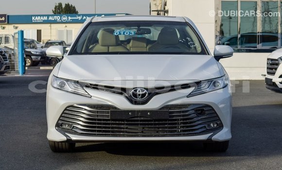 Buy Import Toyota Camry White Car in Import - Dubai in Ali Sabieh Region Buy Import Toyota Camry White Car in Import - Dubai in Ali Sabieh Region
