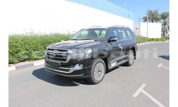 Buy Import Toyota Land Cruiser Black Car in Import - Dubai in Ali Sabieh Region Buy Import Toyota Land Cruiser Black Car in Import - Dubai in Ali Sabieh Region