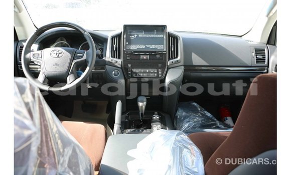 Buy Import Toyota Land Cruiser Black Car in Import - Dubai in Ali Sabieh Region Buy Import Toyota Land Cruiser Black Car in Import - Dubai in Ali Sabieh Region