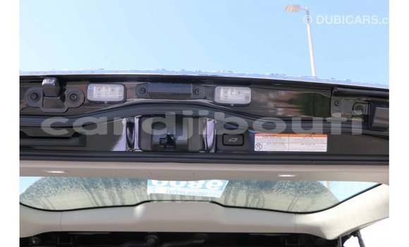 Buy Import Toyota Land Cruiser Black Car in Import - Dubai in Ali Sabieh Region Buy Import Toyota Land Cruiser Black Car in Import - Dubai in Ali Sabieh Region