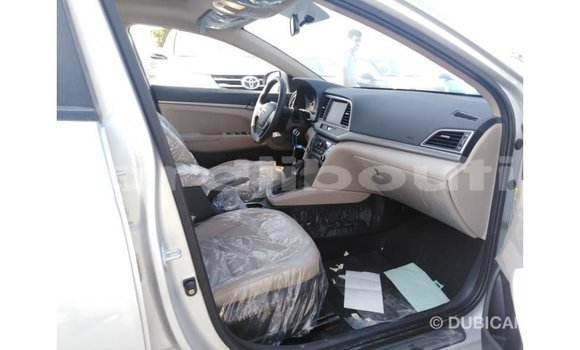 Buy Import Hyundai Elantra Other Car in Import - Dubai in Ali Sabieh Region Buy Import Hyundai Elantra Other Car in Import - Dubai in Ali Sabieh Region