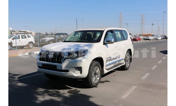 Buy Import Toyota Prado White Car in Import - Dubai in Ali Sabieh Region Buy Import Toyota Prado White Car in Import - Dubai in Ali Sabieh Region