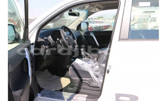 Buy Import Toyota Prado White Car in Import - Dubai in Ali Sabieh Region Buy Import Toyota Prado White Car in Import - Dubai in Ali Sabieh Region