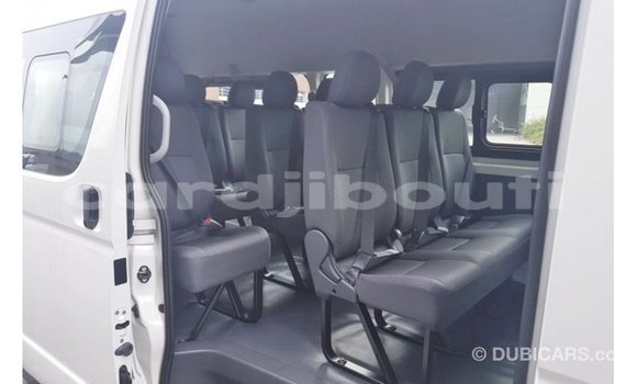 Buy Import Toyota Hiace White Car in Import - Dubai in Ali Sabieh Region Buy Import Toyota Hiace White Car in Import - Dubai in Ali Sabieh Region