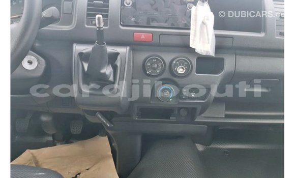 Buy Import Toyota Hiace White Car in Import - Dubai in Ali Sabieh Region Buy Import Toyota Hiace White Car in Import - Dubai in Ali Sabieh Region