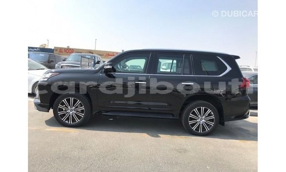 Acheter Import Voiture Lexus LX Noir à Import - Dubai, Ali Sabieh Region Acheter Import Voiture Lexus LX Noir à Import - Dubai, Ali Sabieh Region