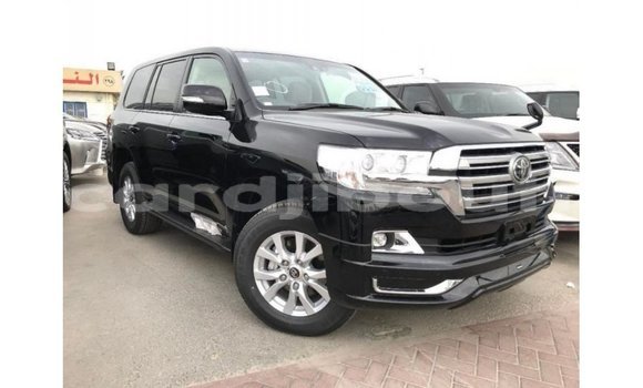 Acheter Import Voiture Toyota Land Cruiser Noir à Import - Dubai, Ali Sabieh Region Acheter Import Voiture Toyota Land Cruiser Noir à Import - Dubai, Ali Sabieh Region