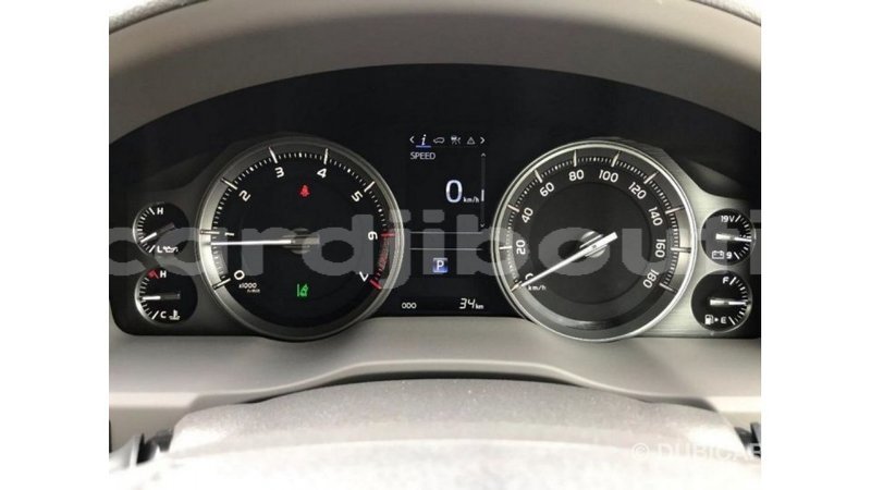 Big with watermark toyota land cruiser ali sabieh region import dubai 2996