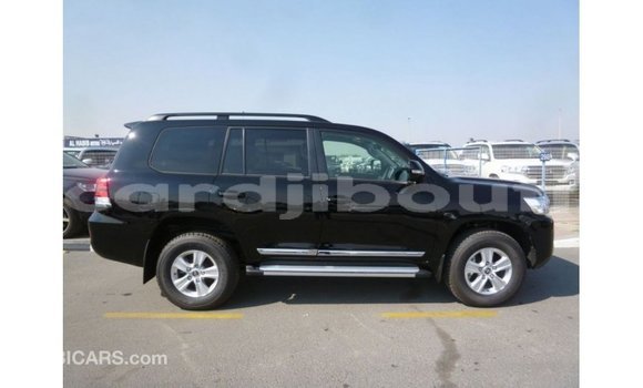 Acheter Import Voiture Toyota Land Cruiser Noir à Import - Dubai, Ali Sabieh Region Acheter Import Voiture Toyota Land Cruiser Noir à Import - Dubai, Ali Sabieh Region