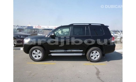 Acheter Import Voiture Toyota Land Cruiser Noir à Import - Dubai, Ali Sabieh Region Acheter Import Voiture Toyota Land Cruiser Noir à Import - Dubai, Ali Sabieh Region