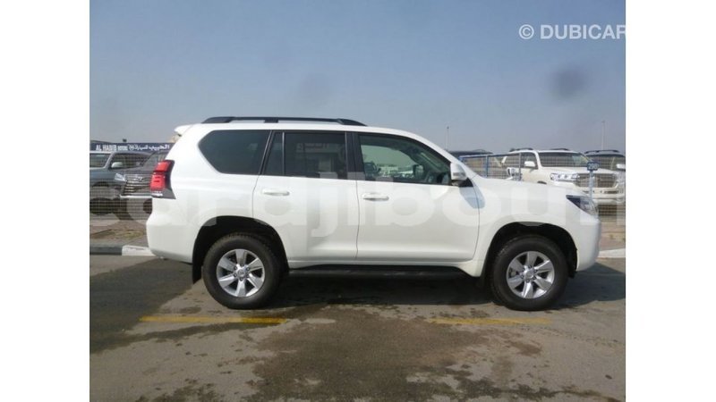 Big with watermark toyota prado ali sabieh region import dubai 3000