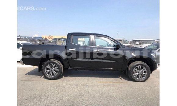 Acheter Import Voiture Mercedes-Benz 250 Noir à Import - Dubai, Ali Sabieh Region Acheter Import Voiture Mercedes-Benz 250 Noir à Import - Dubai, Ali Sabieh Region