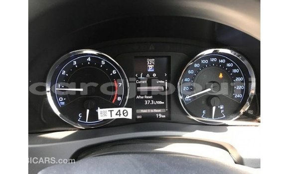 Acheter Import Voiture Toyota Corolla Blanc à Import - Dubai, Ali Sabieh Region Acheter Import Voiture Toyota Corolla Blanc à Import - Dubai, Ali Sabieh Region