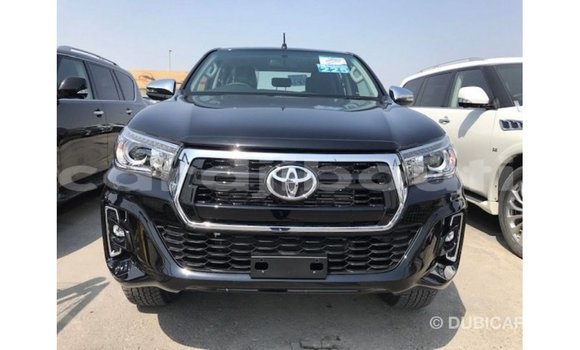 Acheter Import Voiture Toyota Hilux Noir à Import - Dubai, Ali Sabieh Region Acheter Import Voiture Toyota Hilux Noir à Import - Dubai, Ali Sabieh Region