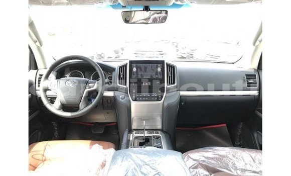 Acheter Import Voiture Toyota Land Cruiser Noir à Import - Dubai, Ali Sabieh Region Acheter Import Voiture Toyota Land Cruiser Noir à Import - Dubai, Ali Sabieh Region