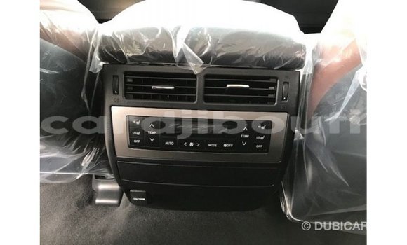 Acheter Import Voiture Toyota Land Cruiser Noir à Import - Dubai, Ali Sabieh Region Acheter Import Voiture Toyota Land Cruiser Noir à Import - Dubai, Ali Sabieh Region
