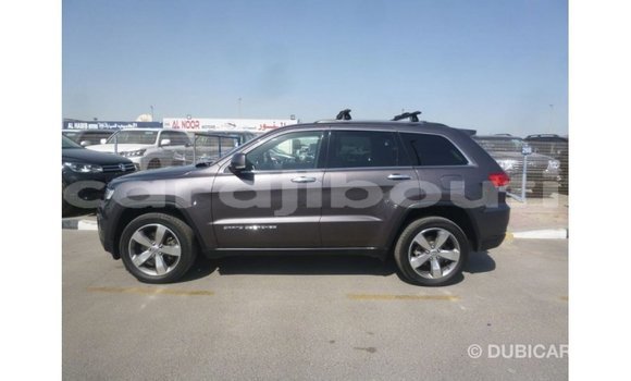 Acheter Import Voiture Jeep Grand Cherokee Autre à Import - Dubai, Ali Sabieh Region Acheter Import Voiture Jeep Grand Cherokee Autre à Import - Dubai, Ali Sabieh Region