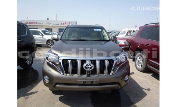 Acheter Import Voiture Toyota Prado Marron à Import - Dubai, Ali Sabieh Region Acheter Import Voiture Toyota Prado Marron à Import - Dubai, Ali Sabieh Region