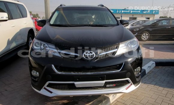 Acheter Import Voiture Toyota RAV4 Noir à Import - Dubai, Ali Sabieh Region Acheter Import Voiture Toyota RAV4 Noir à Import - Dubai, Ali Sabieh Region