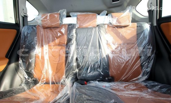 Acheter Import Voiture Toyota RAV4 Noir à Import - Dubai, Ali Sabieh Region Acheter Import Voiture Toyota RAV4 Noir à Import - Dubai, Ali Sabieh Region