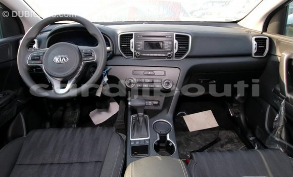 Buy Import Kia Sportage White Car in Import - Dubai in Ali Sabieh Region Buy Import Kia Sportage White Car in Import - Dubai in Ali Sabieh Region