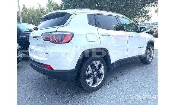 Acheter Import Voiture Jeep Compass Blanc à Import - Dubai, Ali Sabieh Region Acheter Import Voiture Jeep Compass Blanc à Import - Dubai, Ali Sabieh Region