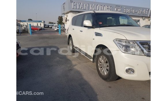 Buy Import Nissan Patrol White Car in Import - Dubai in Ali Sabieh Region Buy Import Nissan Patrol White Car in Import - Dubai in Ali Sabieh Region