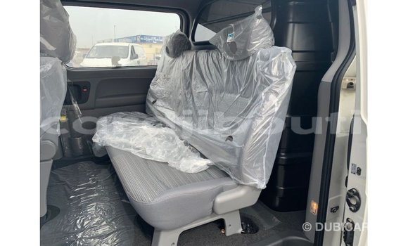 Acheter Import Voiture Hyundai Cargo Blanc à Import - Dubai, Ali Sabieh Region Acheter Import Voiture Hyundai Cargo Blanc à Import - Dubai, Ali Sabieh Region