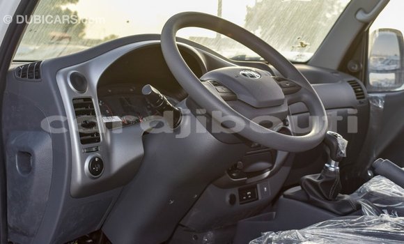 Buy Import Kia Carens White Car in Import - Dubai in Ali Sabieh Region Buy Import Kia Carens White Car in Import - Dubai in Ali Sabieh Region