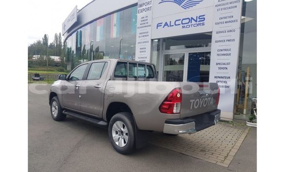 Buy Import Toyota Hilux Other Car in Import - Dubai in Ali Sabieh Region Buy Import Toyota Hilux Other Car in Import - Dubai in Ali Sabieh Region