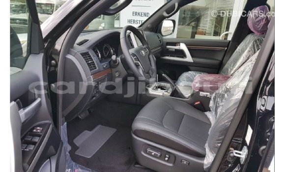 Buy Import Toyota Land Cruiser Black Car in Import - Dubai in Ali Sabieh Region Buy Import Toyota Land Cruiser Black Car in Import - Dubai in Ali Sabieh Region