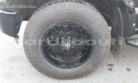 Acheter Import Voiture Ford V8 Noir à Import - Dubai, Ali Sabieh Region Acheter Import Voiture Ford V8 Noir à Import - Dubai, Ali Sabieh Region