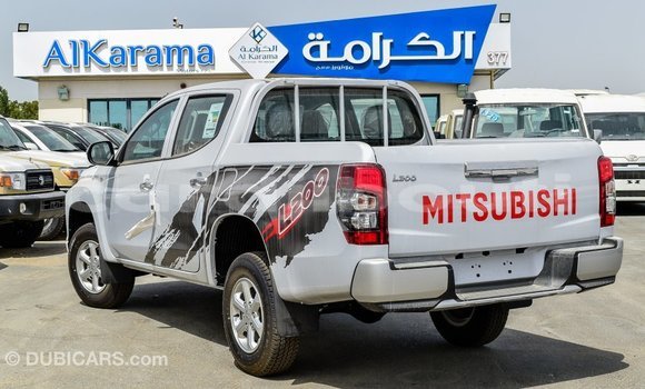 Acheter Import Voiture Mitsubishi L200 Blanc à Import - Dubai, Ali Sabieh Region Acheter Import Voiture Mitsubishi L200 Blanc à Import - Dubai, Ali Sabieh Region