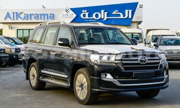 Acheter Import Voiture Toyota Land Cruiser Noir à Import - Dubai, Ali Sabieh Region Acheter Import Voiture Toyota Land Cruiser Noir à Import - Dubai, Ali Sabieh Region