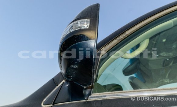 Acheter Import Voiture Toyota Land Cruiser Noir à Import - Dubai, Ali Sabieh Region Acheter Import Voiture Toyota Land Cruiser Noir à Import - Dubai, Ali Sabieh Region