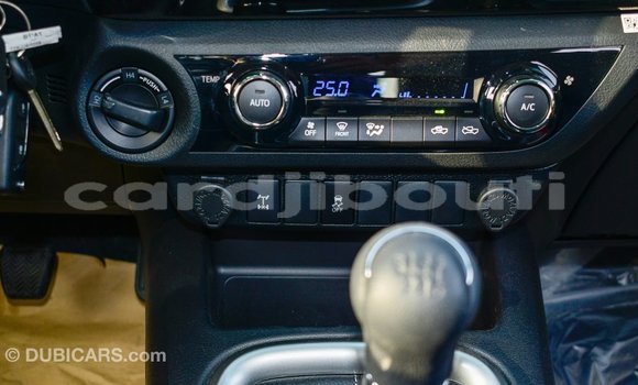 Acheter Import Voiture Toyota Hilux Autre à Import - Dubai, Ali Sabieh Region Acheter Import Voiture Toyota Hilux Autre à Import - Dubai, Ali Sabieh Region