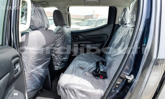 Acheter Import Voiture Mitsubishi L200 Autre à Import - Dubai, Ali Sabieh Region Acheter Import Voiture Mitsubishi L200 Autre à Import - Dubai, Ali Sabieh Region