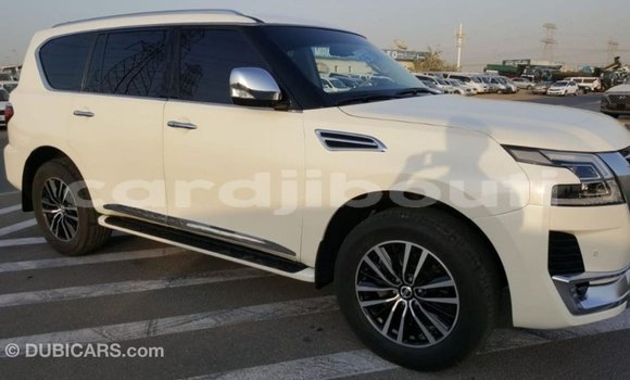 Buy Import Nissan Patrol White Car in Import - Dubai in Ali Sabieh Region Buy Import Nissan Patrol White Car in Import - Dubai in Ali Sabieh Region