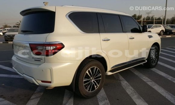 Buy Import Nissan Patrol White Car in Import - Dubai in Ali Sabieh Region Buy Import Nissan Patrol White Car in Import - Dubai in Ali Sabieh Region