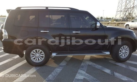 Buy Import Mitsubishi Pajero Black Car in Import - Dubai in Ali Sabieh Region Buy Import Mitsubishi Pajero Black Car in Import - Dubai in Ali Sabieh Region