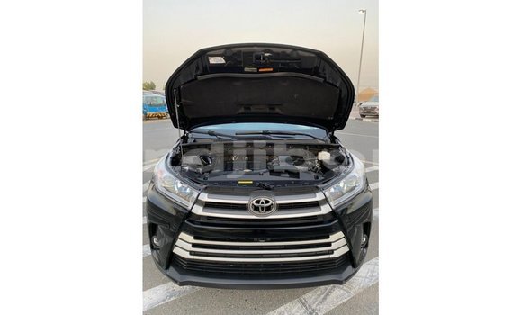 Buy Import Toyota Highlander Black Car in Import - Dubai in Ali Sabieh Region Buy Import Toyota Highlander Black Car in Import - Dubai in Ali Sabieh Region