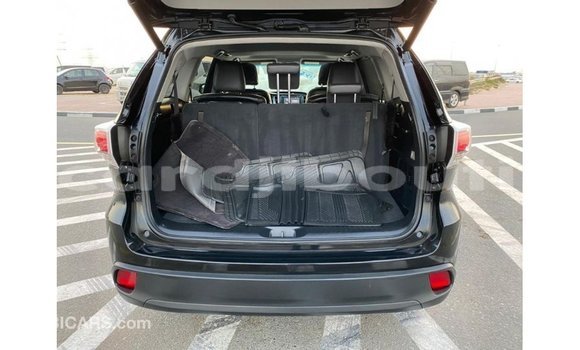 Buy Import Toyota Highlander Black Car in Import - Dubai in Ali Sabieh Region Buy Import Toyota Highlander Black Car in Import - Dubai in Ali Sabieh Region