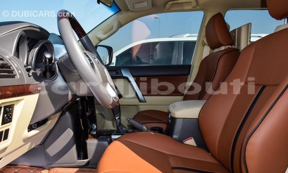 Buy Import Toyota Prado White Car in Import - Dubai in Ali Sabieh Region Buy Import Toyota Prado White Car in Import - Dubai in Ali Sabieh Region
