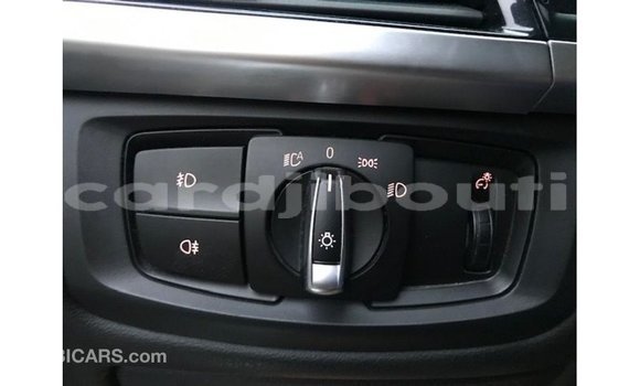 Acheter Import Voiture BMW X5 Noir à Import - Dubai, Ali Sabieh Region Acheter Import Voiture BMW X5 Noir à Import - Dubai, Ali Sabieh Region